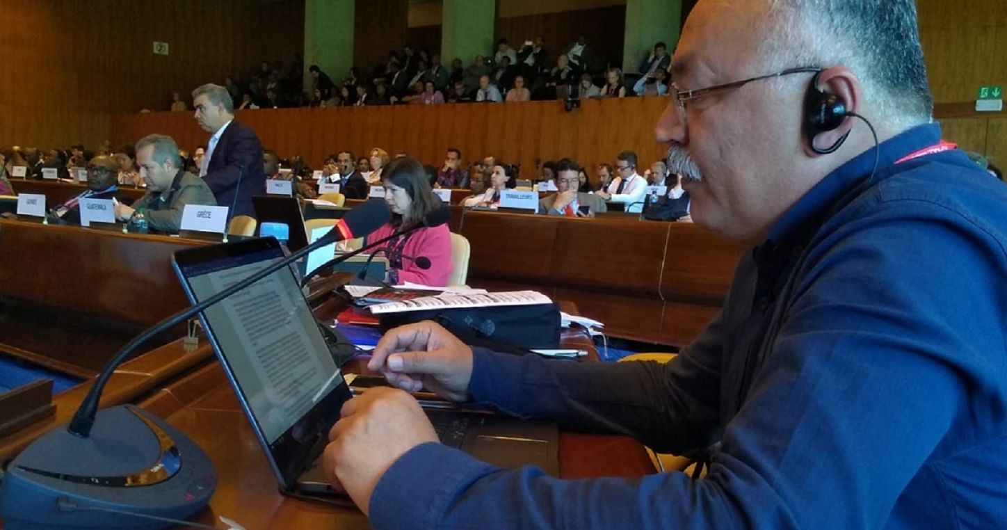 Eğitim Sen’s Education Secretary Özgür Bozdogan addressing the Committee on the Application of Standards to highlight the violations of trade union rights in Turkey.