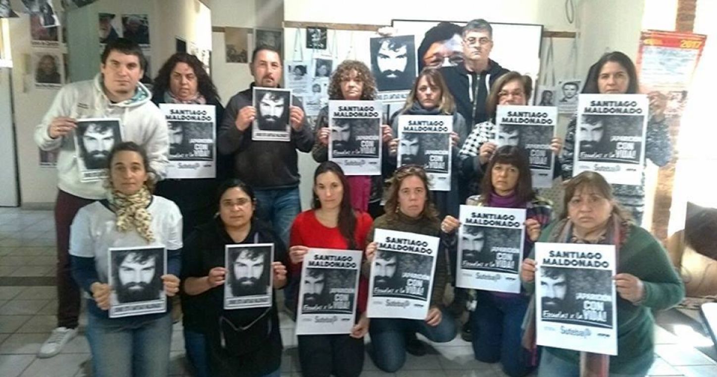 Argentinian educators asking: Where is Santiago Maldonado?