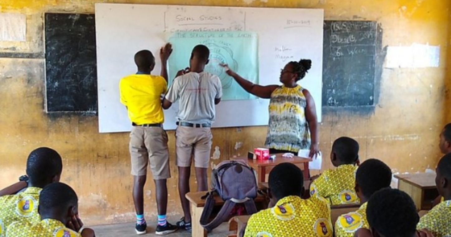 A school visit in Ghana, by Martin Henry (EI)