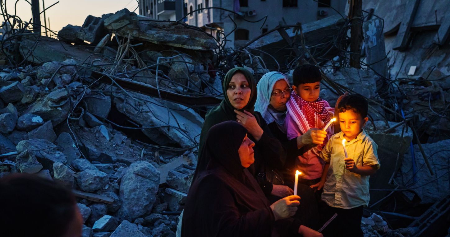 Candlelight vigil in memory of lost civilians, Gaza, 25 May 2021 (Marcus Yam/Los Angeles Times/ISOPIX)